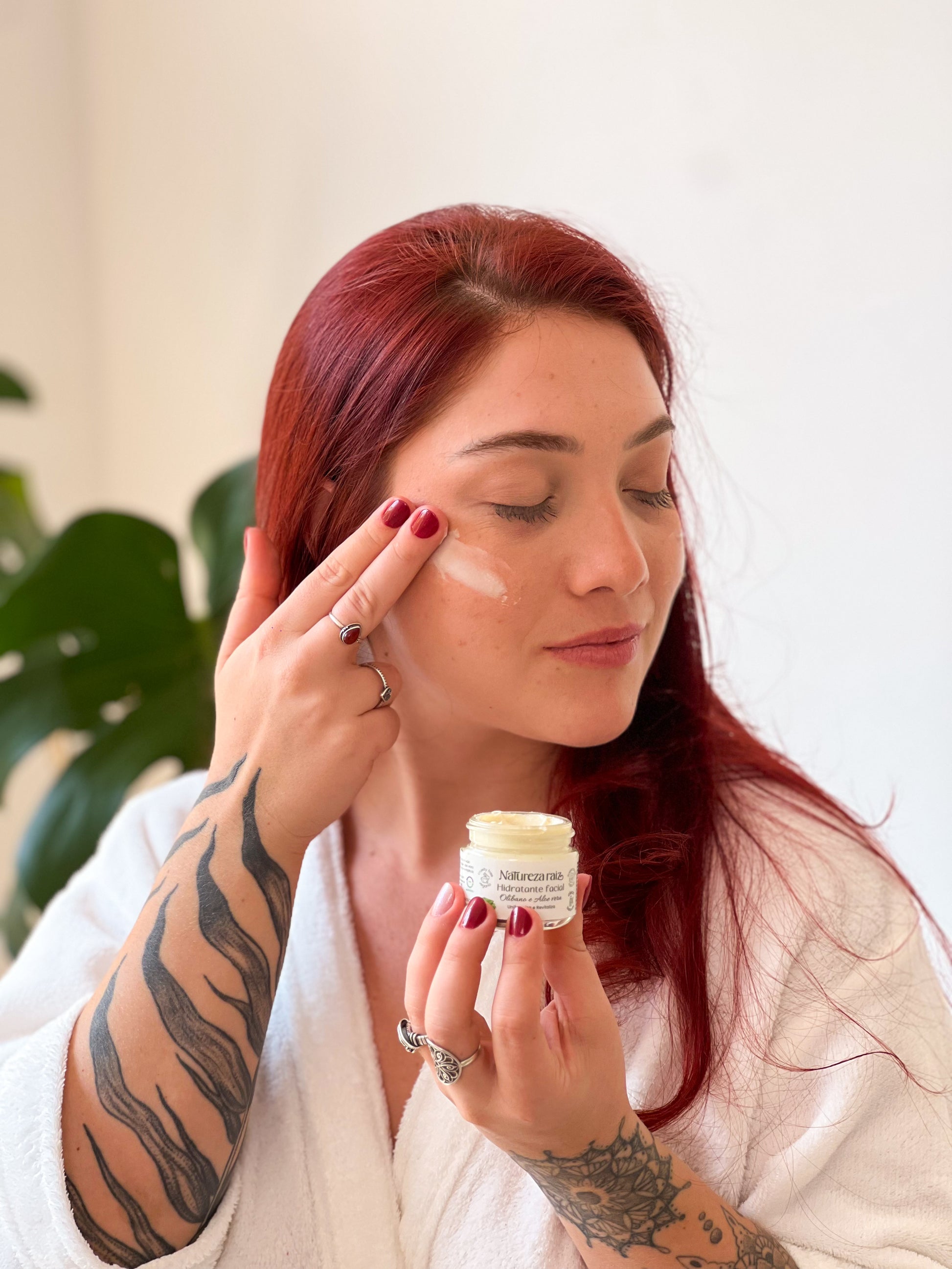 Hidratante facial para pieles mixtas a secas